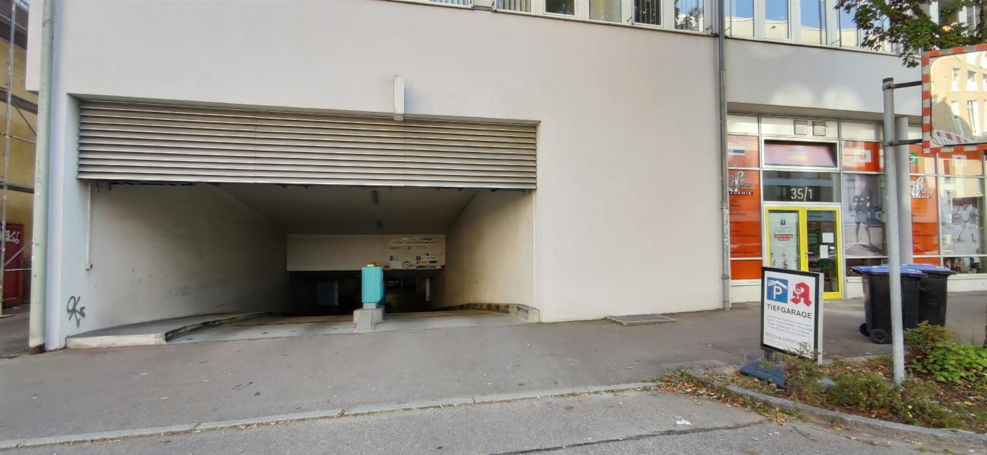 Ulmer Penthouse Fuer 7, Arbeitsplatz, Xxl-Dachterrasse, Grill, Wii Exterior foto